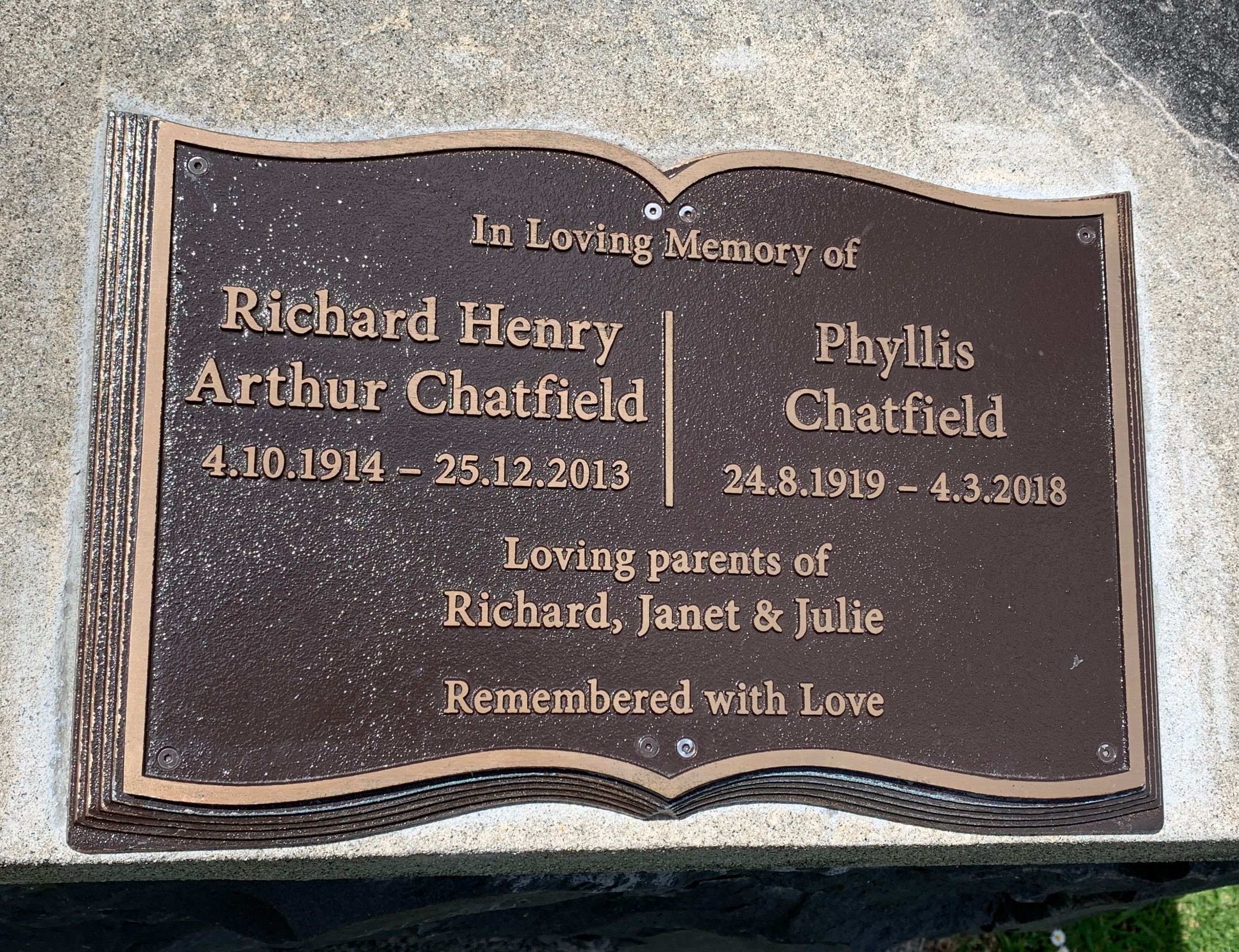 CHATFIELD Richard Henry Arthur 1914-2013 memorial.jpg